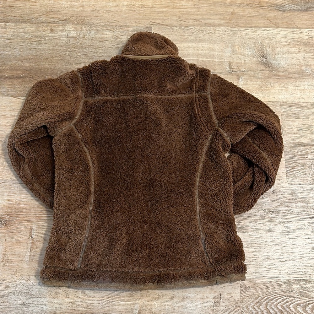 Patagonia Brown Sherpa Fleece Jacket with Tan Pocket Accents - Picture 2 of 5